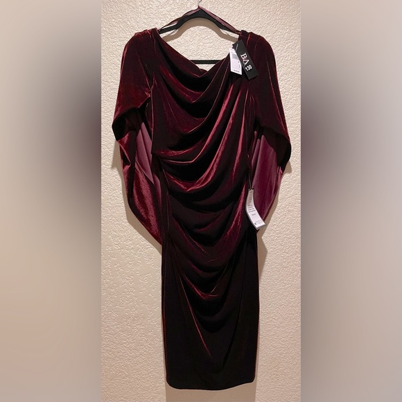 NWT Betsy & Adam Velvet Cape Midi Dress Burgundy Color Size 6 - Picture 6 of 12